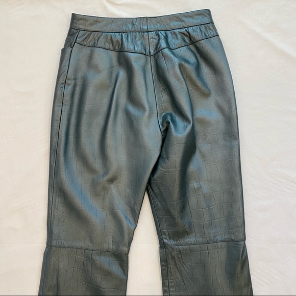 St. John Collection Leather Pants - Picture 7 of 7
